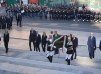 Auguri ai teatri operativi