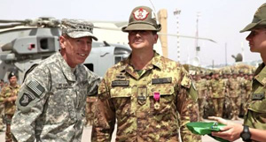 Petraeus, da comando Isaf  a direttore Cia