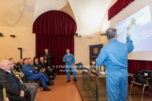 A Legnano incontro con i fotografi delle Frecce Tricolori